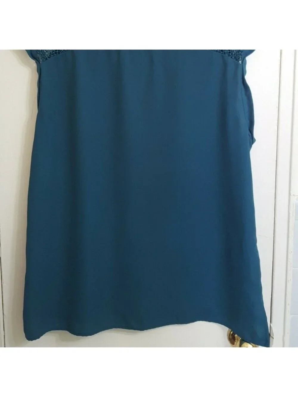Emerald Green Blouse Top - Picture 2 of 3